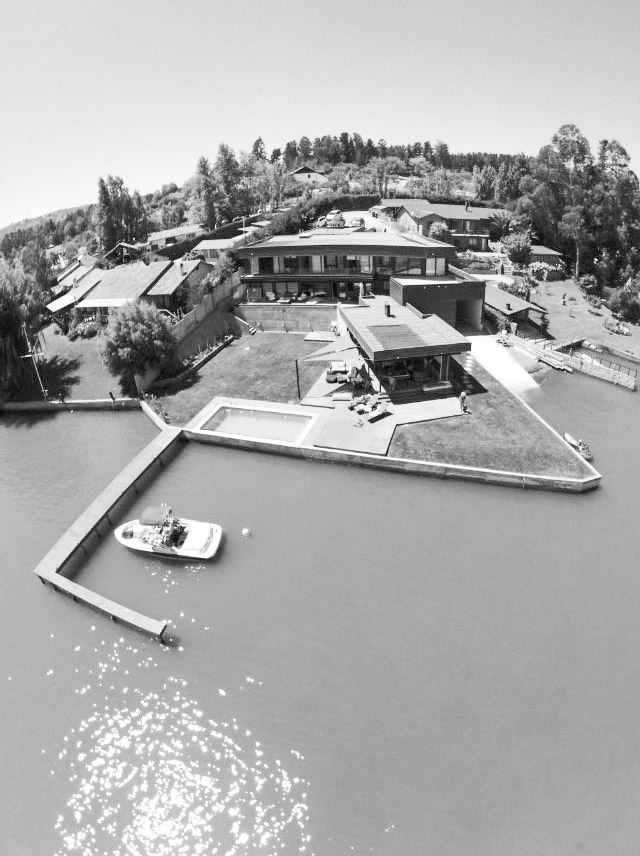 Residencial — Casa lago